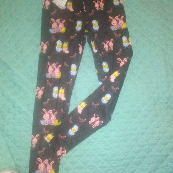 🆕️ full length leggings 🆕️ - Picture 2 of 2